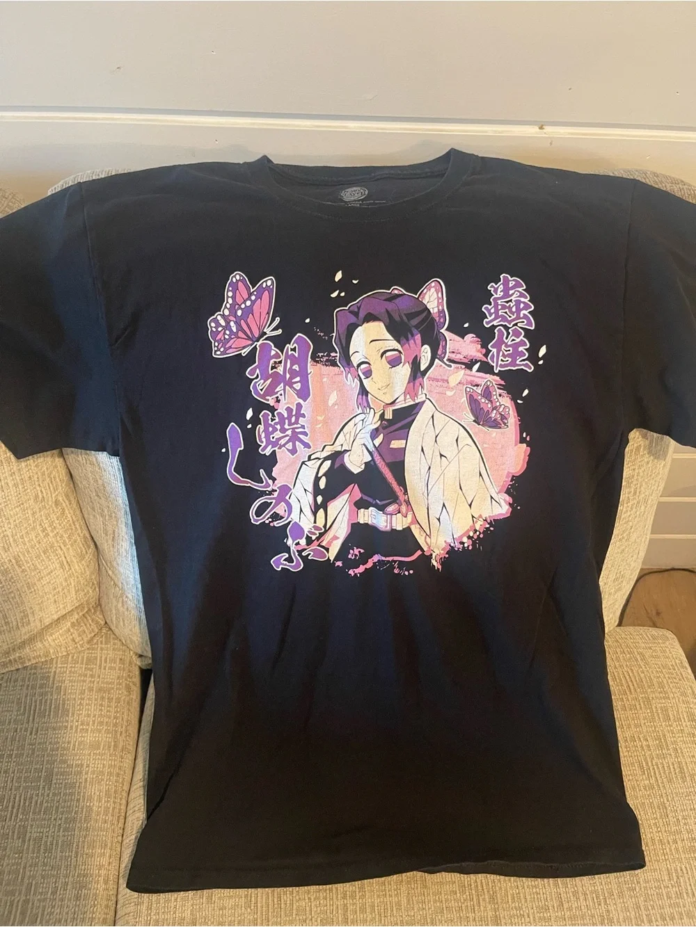 Demon Slayer Shinobu Kocho Anime Graphic T-Shirt Large Official Licensed